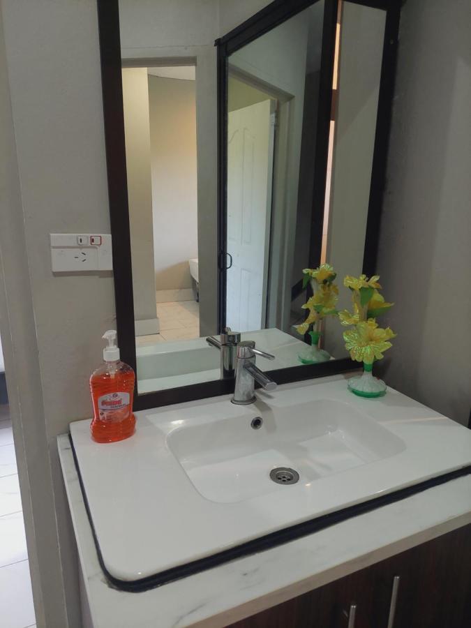 2 Bedroom Deluxe 楠迪 外观 照片